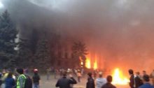 Grupos neonazis incendian la Casa de los Sindicatos en Odesa | Антимайдан @myrevolutionrus