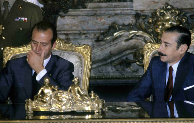 Resultado de imagen de fotos de Juan Carlos con Videla