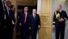 US President Donald Trump (Center L) and Russia's President Vladimir Putin (Center R) arrive for a meeting at Finland's Presidential Palace on July 16, 2018 in Helsinki, Finland. / AFP / Brendan Smialowski